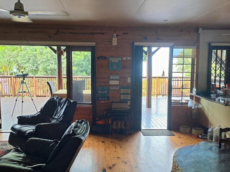 Upmarket loghome with beautiful sea views - Photo 8