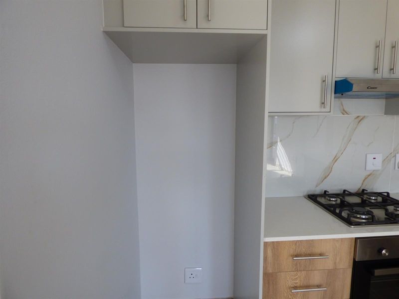 Apartment For Sale in Parklands North, Blouberg - Photo 6