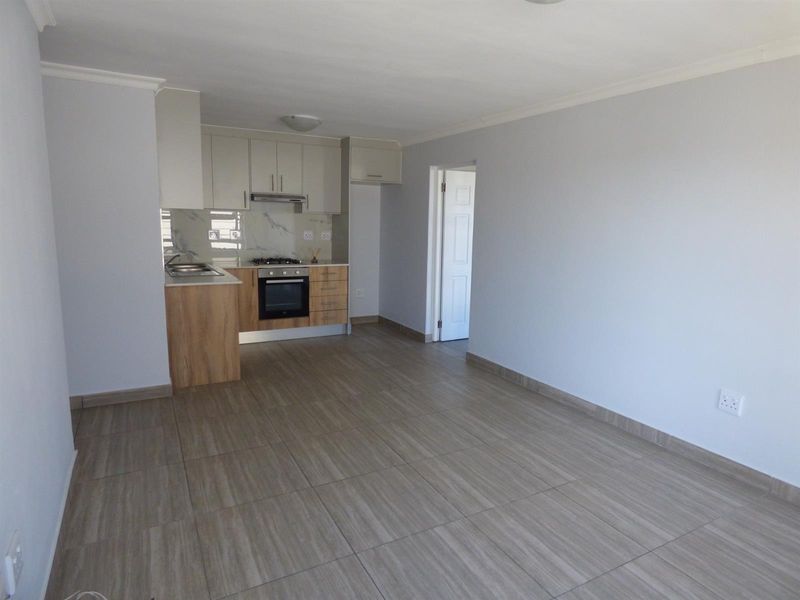 Apartment For Sale in Parklands North, Blouberg - Photo 10