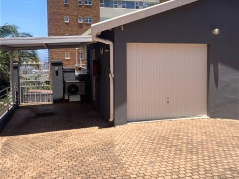 Townhouse For Sale in Essenwood, Durban, KwaZulu Natal - Photo 7