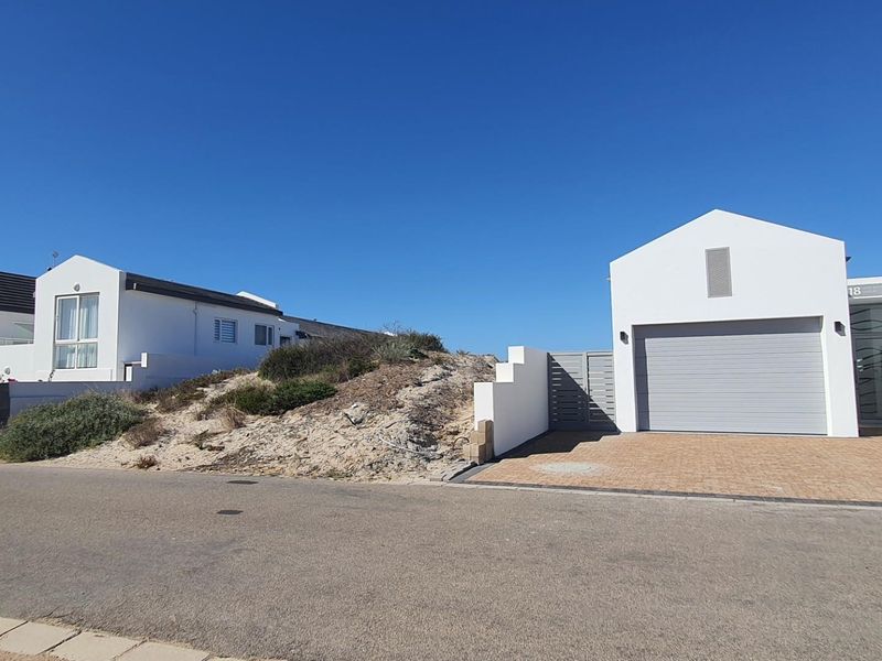 A LIFESTYLE INVESTMENT FOR THOSE WHO VALUE ELEGANCE, TRANQUILITY, AND THE BEST OF SEASIDE LIVING - Photo 2