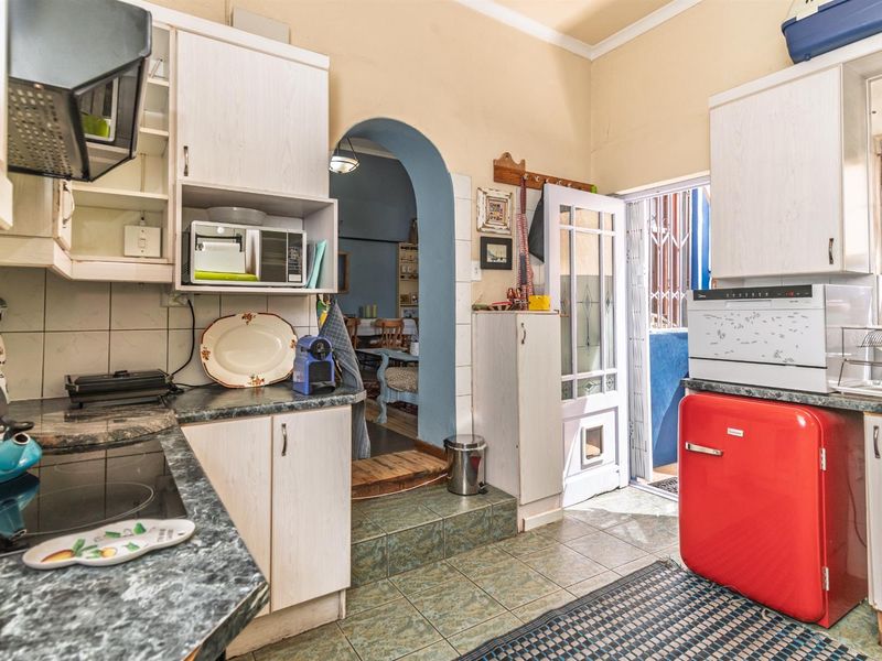 House For Sale in Observatory, Cape Town - Photo 5