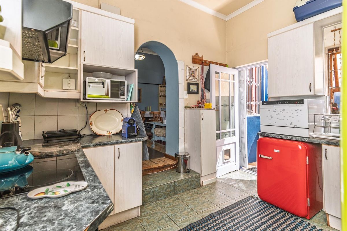 House For Sale in Observatory, Cape Town - Photo 5