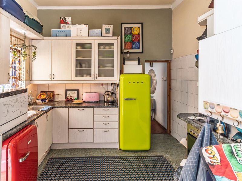 House For Sale in Observatory, Cape Town - Photo 7