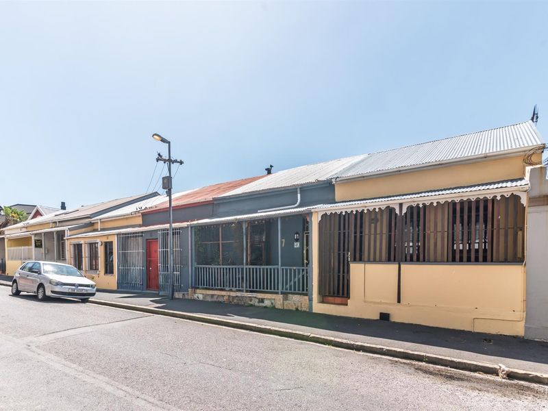 House For Sale in Observatory, Cape Town - Photo 3