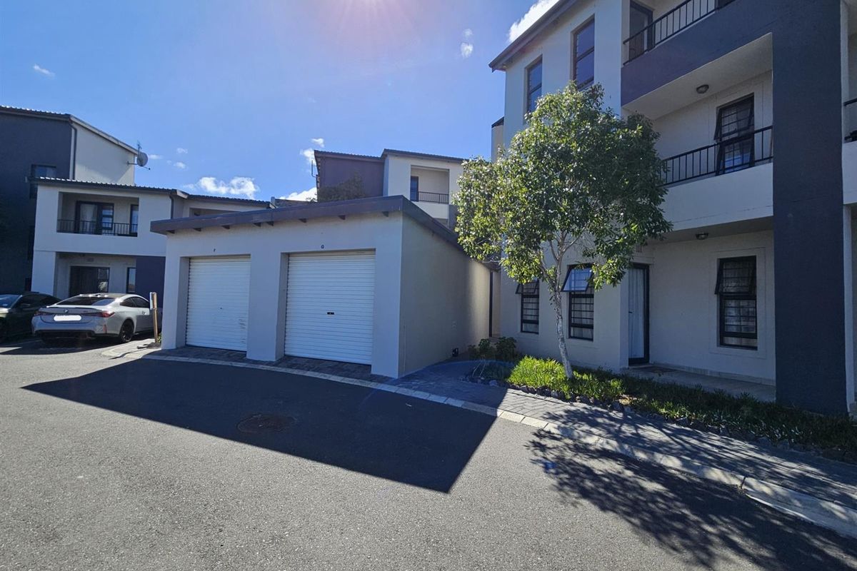 Apartment To Rent in Parklands North, Blouberg - Photo 2