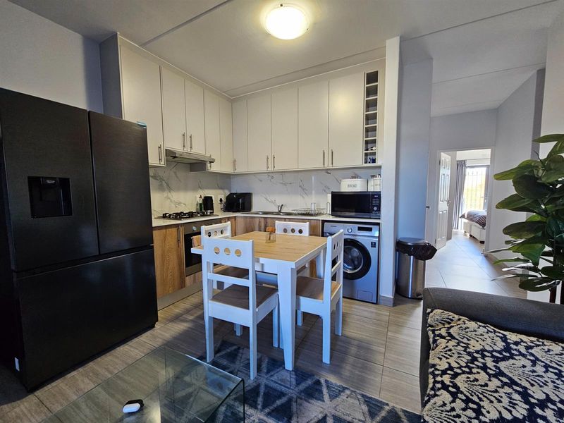 Apartment To Rent in Parklands North, Blouberg - Photo 4