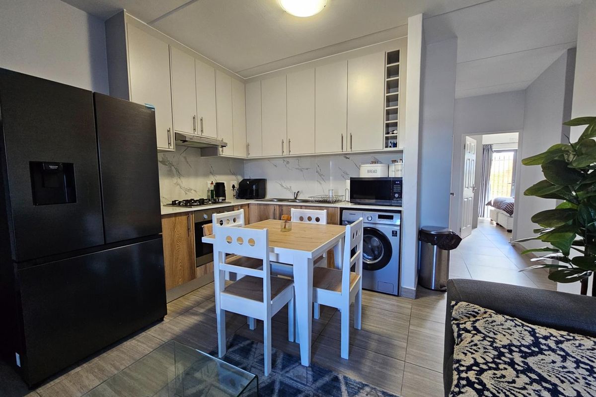 Apartment To Rent in Parklands North, Blouberg - Photo 4