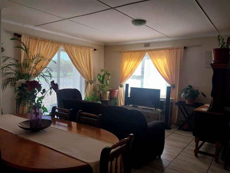 3 Bedroom House For Sale in Heidelberg - Photo 6