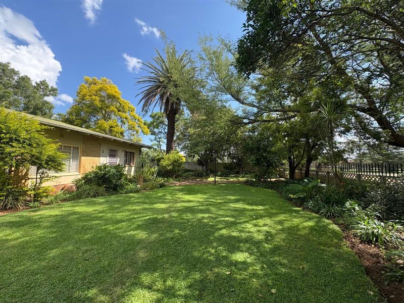 5- Bedroom House For Sale in Utrecht, KwaZulu Natal - Photo 5