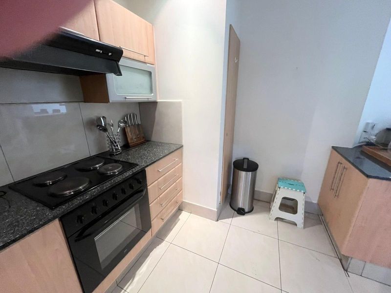 2 Bed 2 Baths - Photo 4