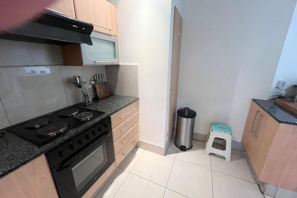 2 Bed 2 Baths - Photo 4