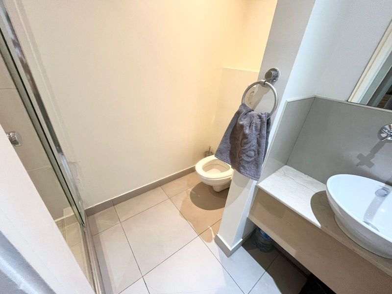 2 Bed 2 Baths - Photo 10