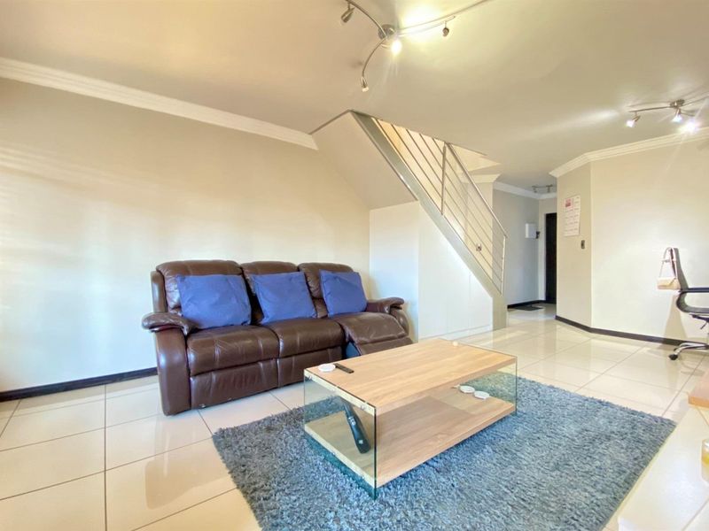 Apartment For Sale in Morningside, Sandton - Photo 4
