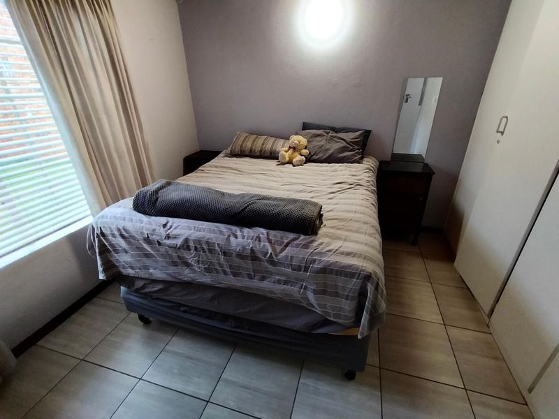 Charming Three-Bedroom Townhouse Clubview [Yvanne] - Photo 3