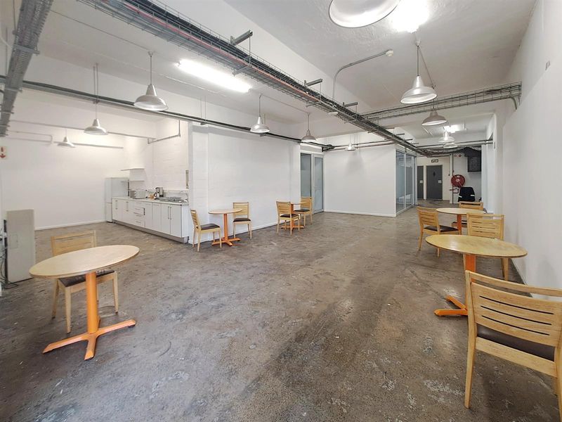 41m2 Office in Woodstock Exchange - Photo 8