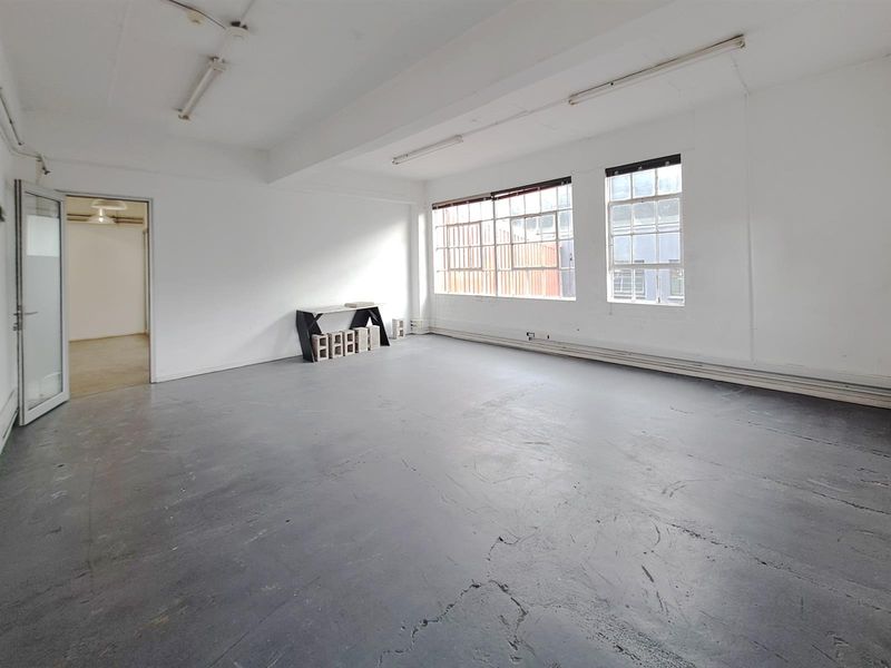 41m2 Office in Woodstock Exchange - Photo 2