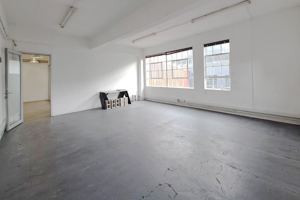 41m2 Office in Woodstock Exchange - Photo 2