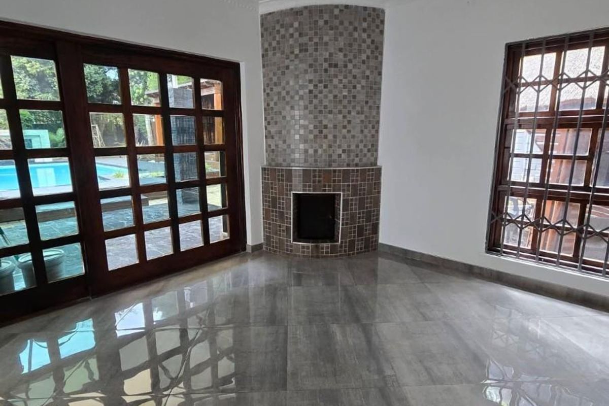 SPACIOUS FAMILY HOME TO RENT IN SUNWARD PARK - Photo 4