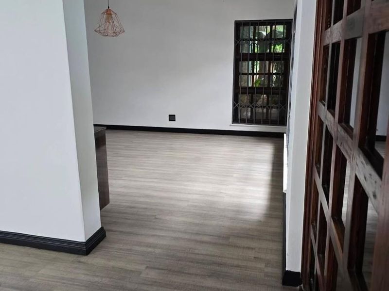 SPACIOUS FAMILY HOME TO RENT IN SUNWARD PARK - Photo 10