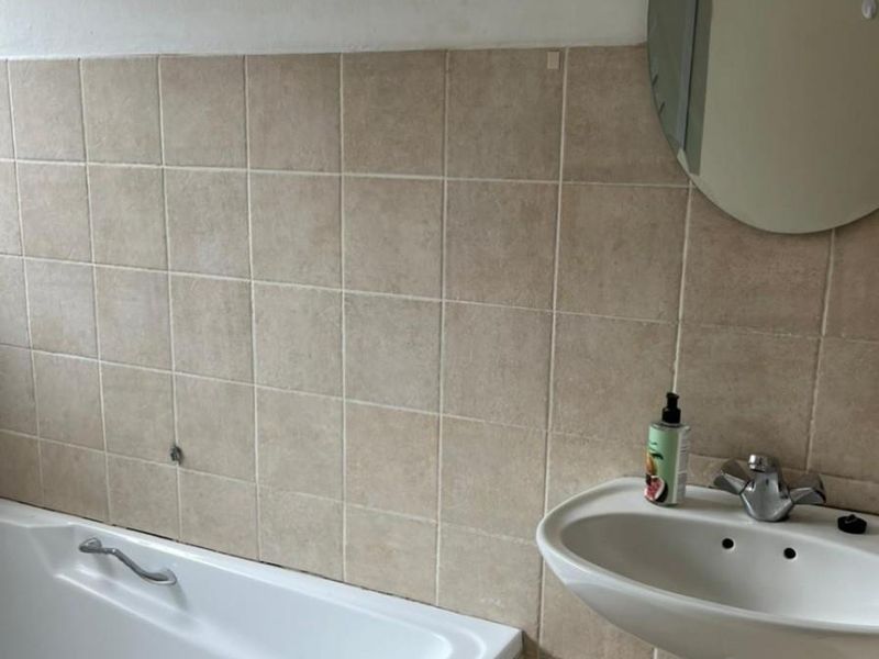 Modern 2-Bedroom Apartment To Rent in Parkrand - Photo 9