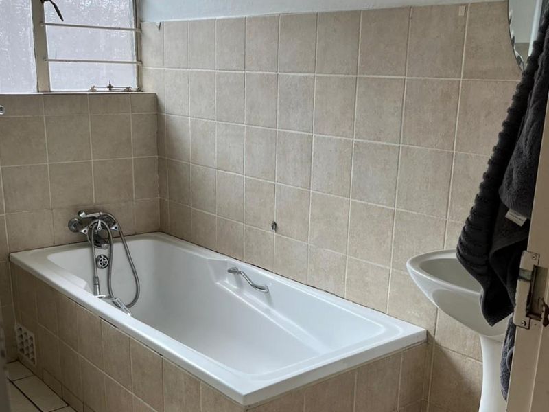 Modern 2-Bedroom Apartment To Rent in Parkrand - Photo 7