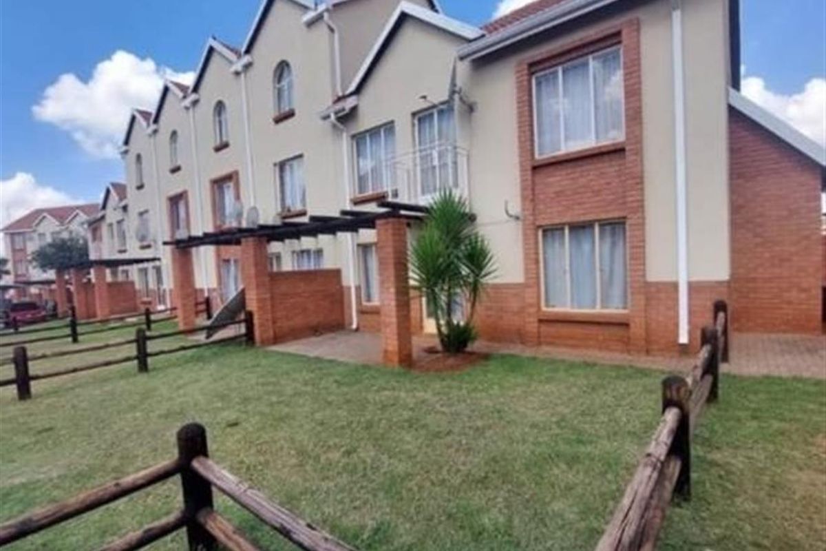 Apartment For Sale in The Orchards, Akasia - Photo 2