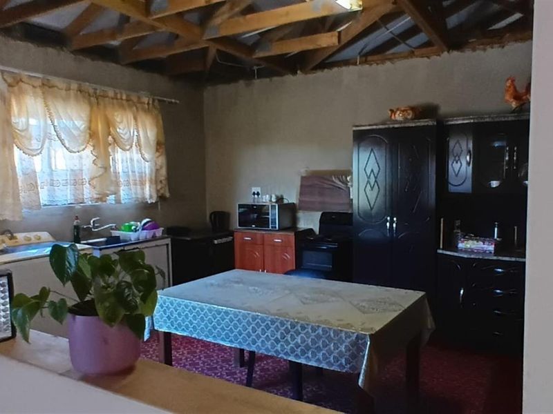 5 Bedroom House for Sale in Mandlazini, Richards Bay, KwaZulu Natal - Photo 9