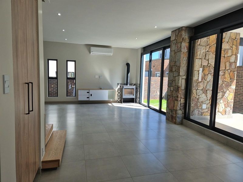 3 Bedroom Double-Storey Home with Solar Power in Helderzicht Eco Estate, Potchefstroom, North West - Photo 3
