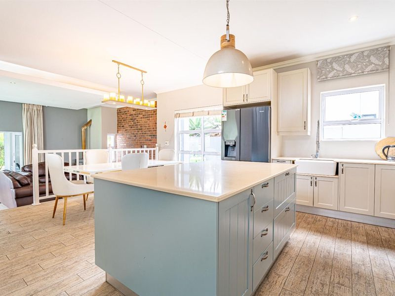 House To Rent in Waterfall Country Village, Midrand - Photo 6