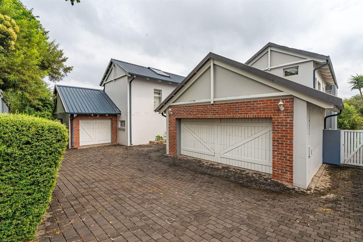 House To Rent in Waterfall Country Village, Midrand - Photo 3
