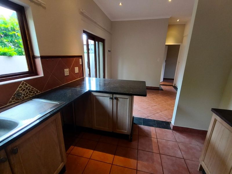 Townhouse For Sale in Eco Park Estate, Highveld, Centurion - Photo 10
