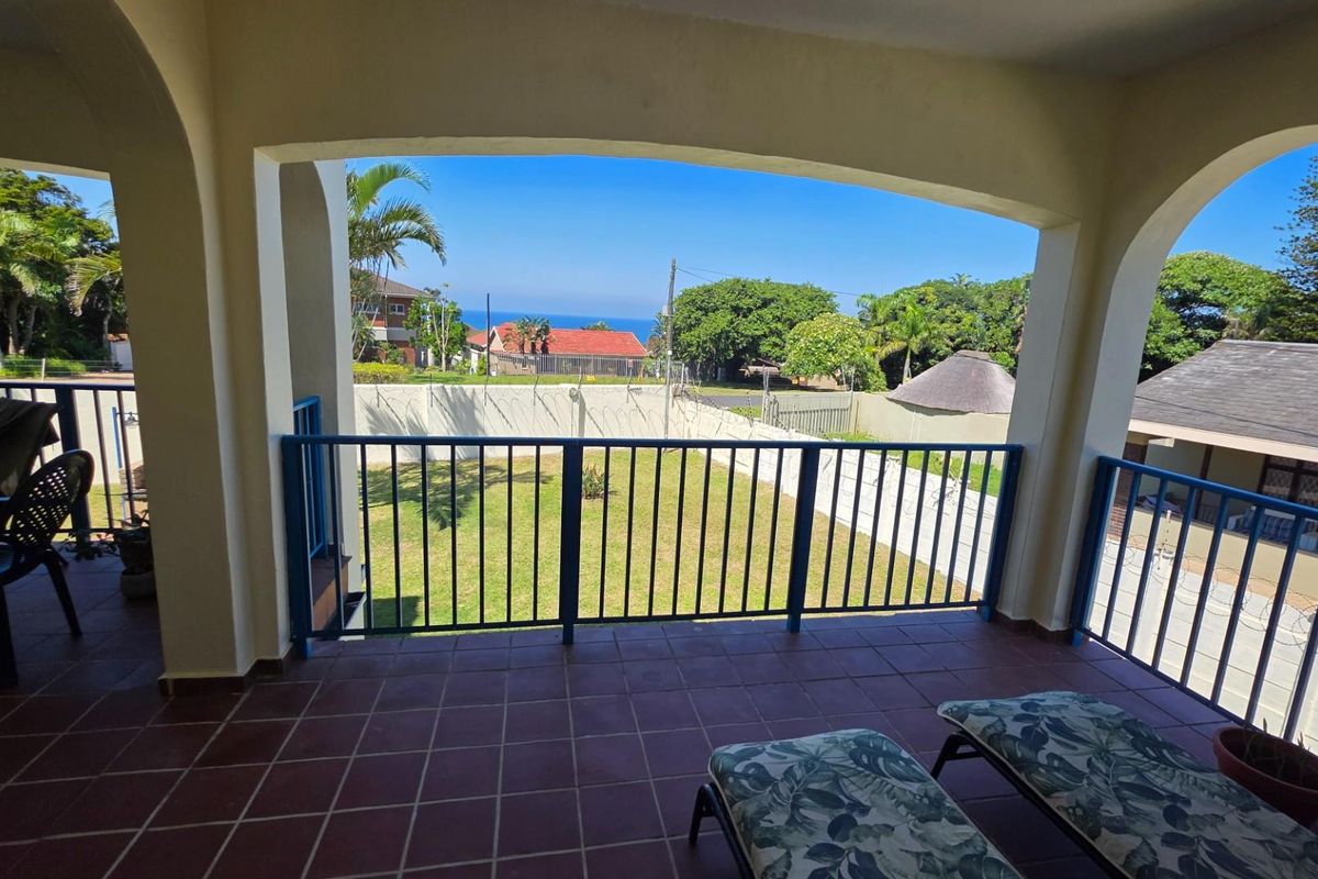 Apartment For Sale in Uvongo, Margate, KwaZulu Natal - Photo 2