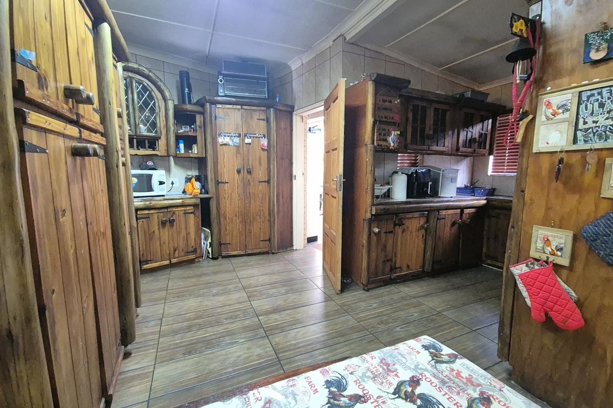 House For Sale in Baillie Park, Potchefstroom, North West - Photo 5