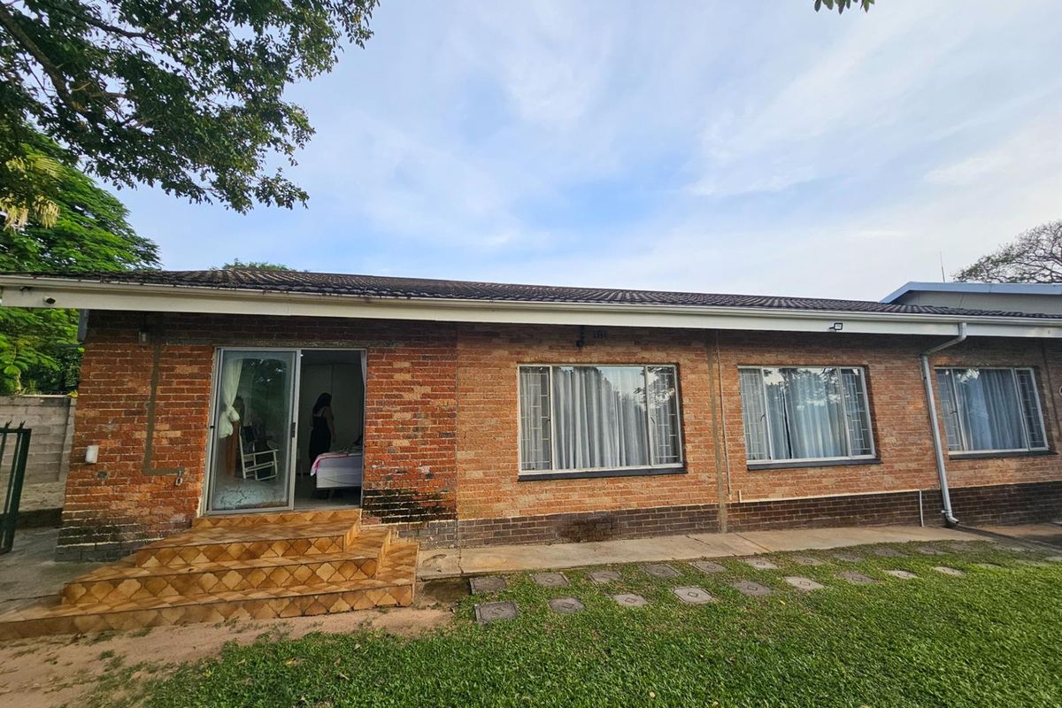 House For Sale in White River Central White River - Photo 4