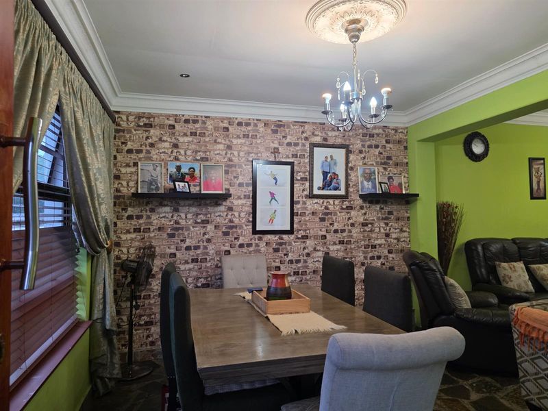 House For Sale in Brandwood, Kuils River - Photo 2