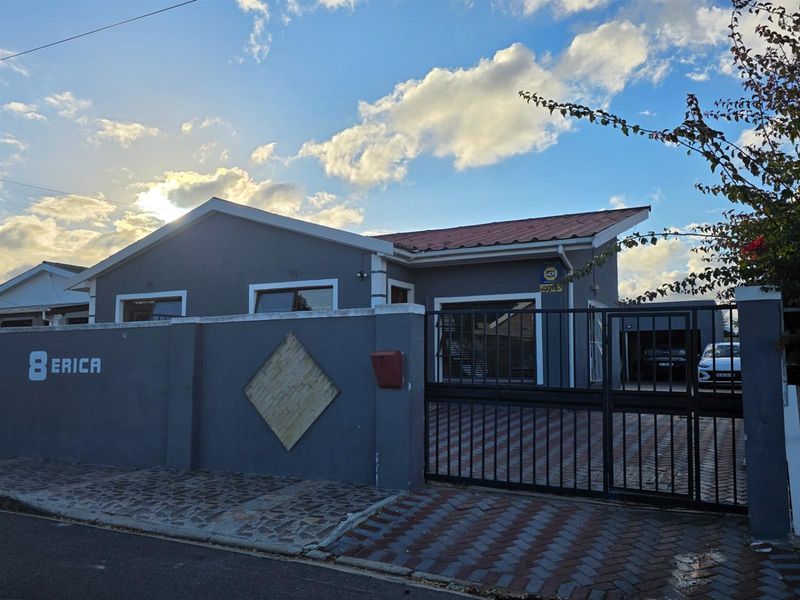 House For Sale in Brandwood, Kuils River - Photo 1