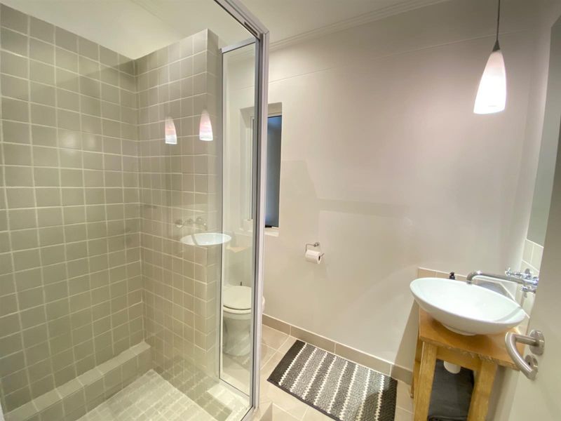 2-Bedroom Apartment To Rent in Morningside, Sandton - Photo 8