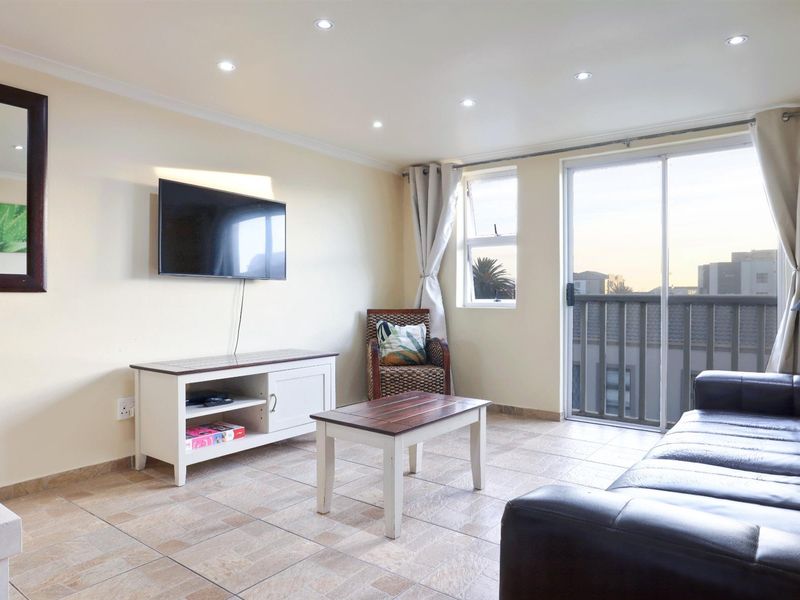 Coastal Living in Blouberg with Iconic Views - Photo 4