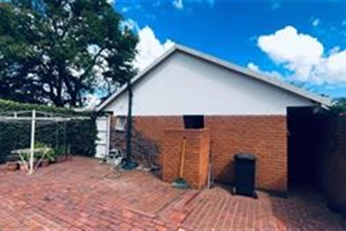 Wll located Residential Property with great potential for sale - Photo 4