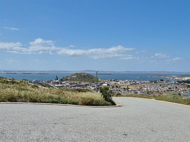 667m2 Vacant Stand for Sale in Hoogland Mountain Estate - Sea Views and Secure Living - Photo 3