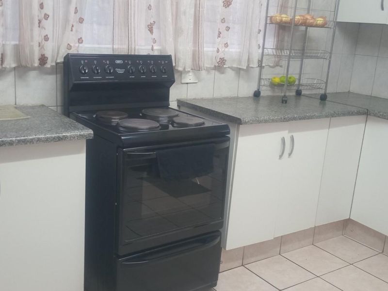 House For Sale in Ncandu park Newcastle KwaZulu Natal - Photo 4