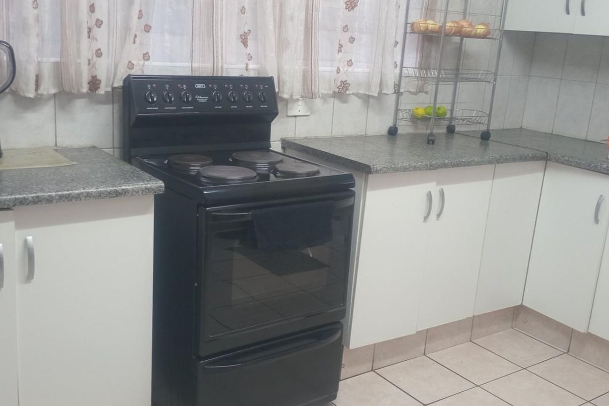 House For Sale in Ncandu park Newcastle KwaZulu Natal - Photo 4