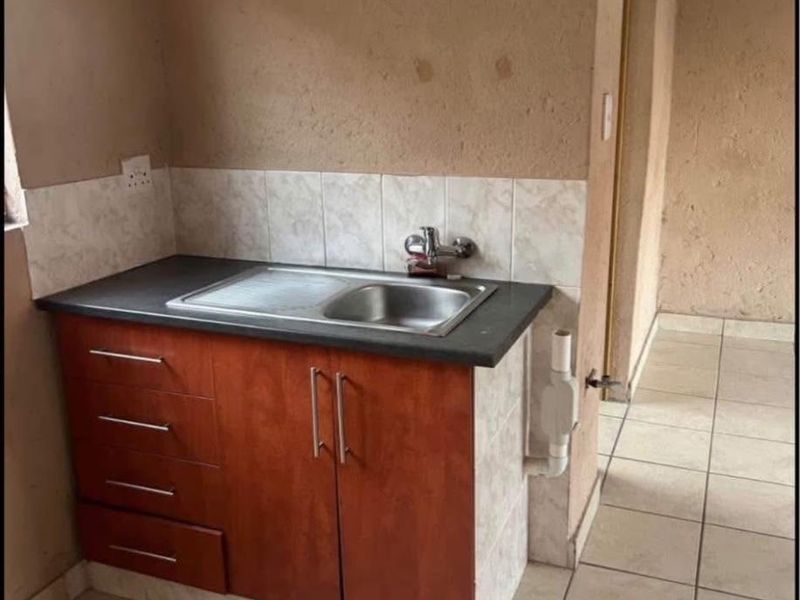 Room To Rent in Tekwane South, Tekwane, Nelspruit - Photo 3