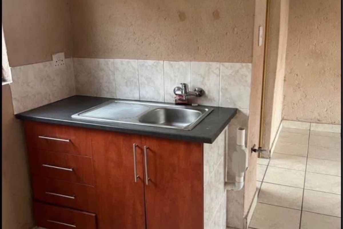 Room To Rent in Tekwane South, Tekwane, Nelspruit - Photo 3