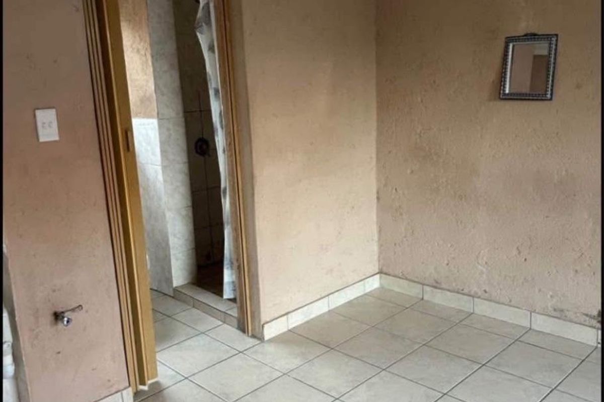 Room To Rent in Tekwane South, Tekwane, Nelspruit - Photo 4