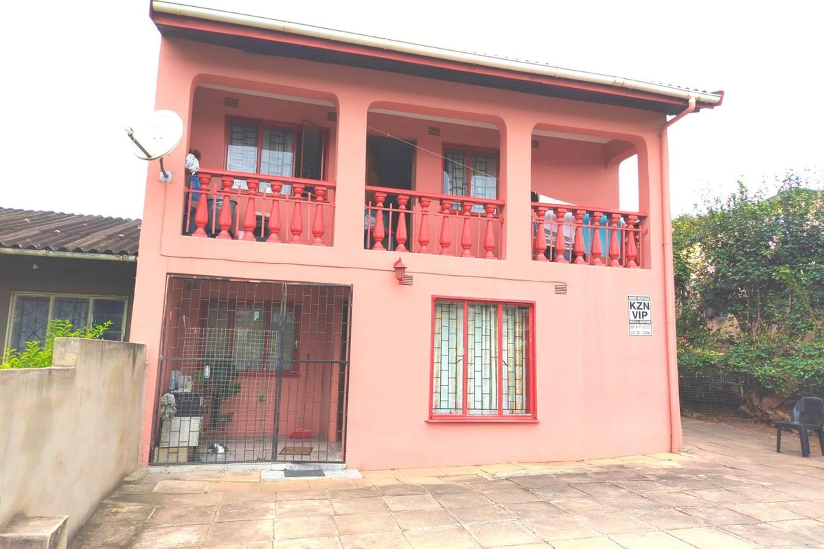 5 Bedroom House for Sale in Shastri Park, Phoenix, KwaZulu Natal - Photo 2