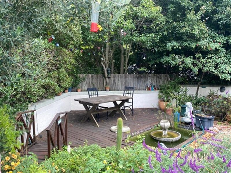 A sanctuary in the highly sought-after Helderberg slopes-Somerset West.Exceptional in/outdoor living - Photo 5
