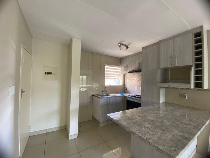 Apartment To Rent in Vorna Valley, Midrand - Photo 3