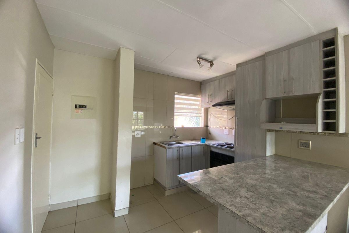 Apartment To Rent in Vorna Valley, Midrand - Photo 3